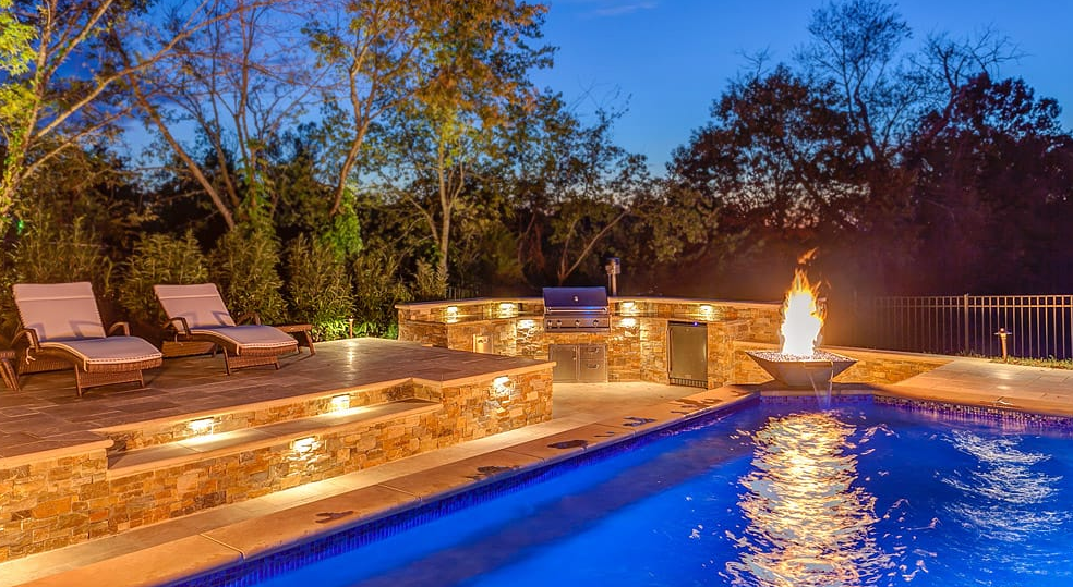 The Ultimate Pool Luxury: Outdoor Kitchen and Living Space luxury kitchen bar by the pool